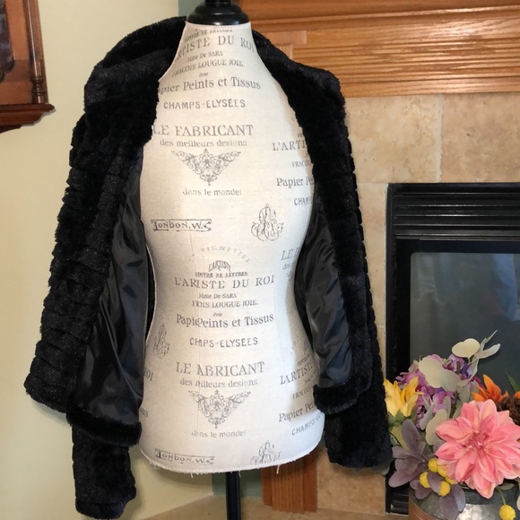 Fur jacket LAURA ASHLEY large - Picture 7 of 9